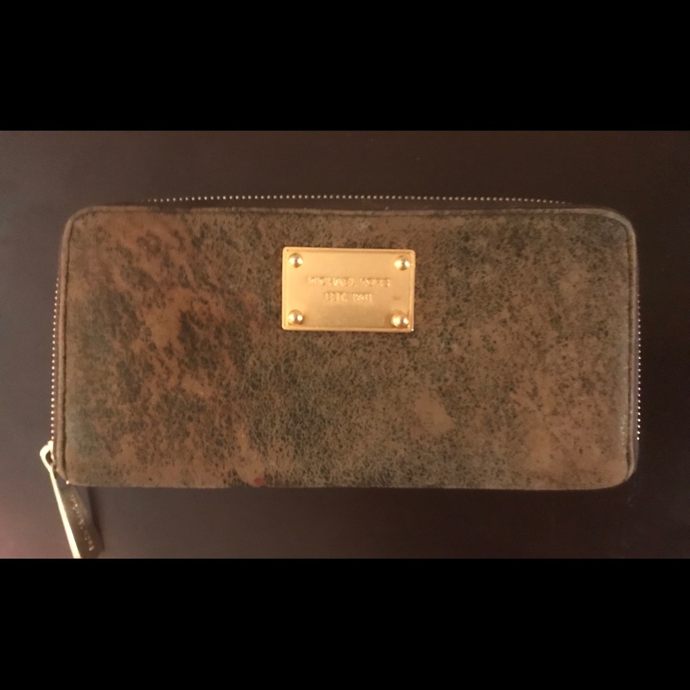 Michael Kors ladies brown suede wallet withgold